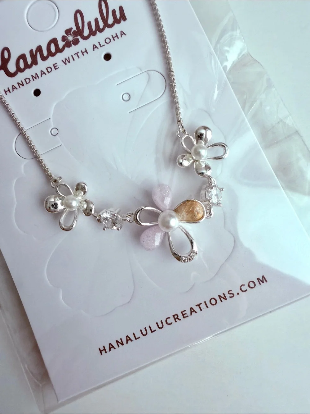 Hanalulu cute dainty